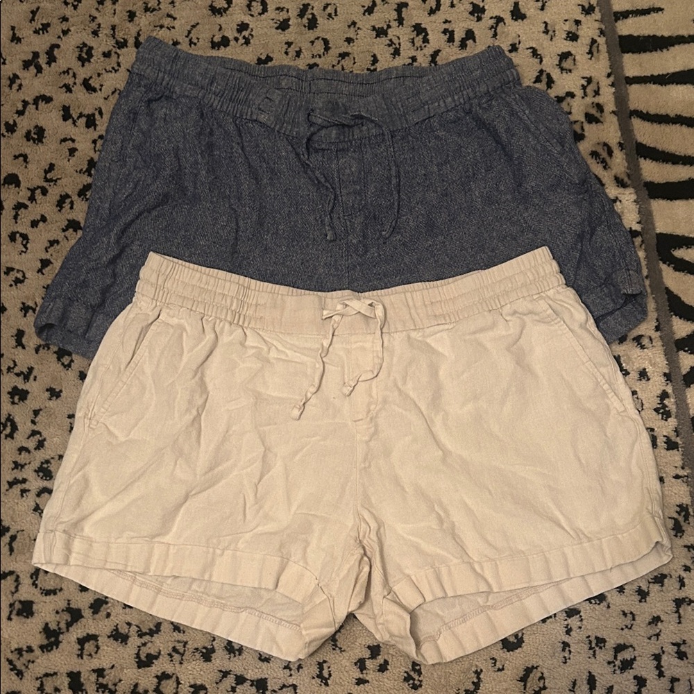 Old Navy Women's Cargo Shorts - Navy and Beige